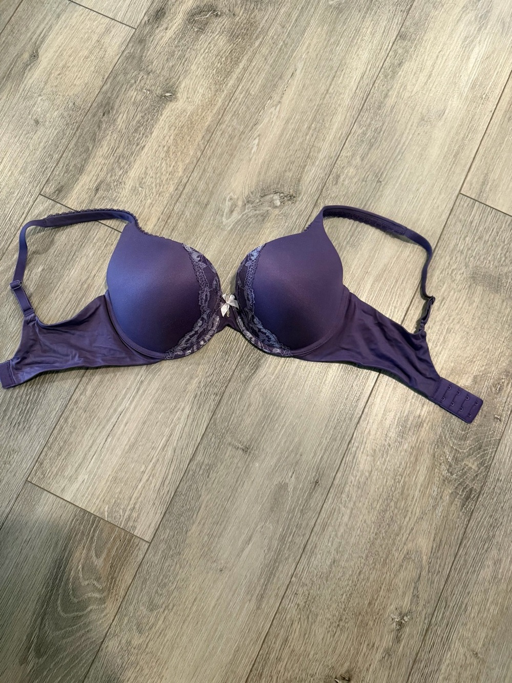 Victoria's Secret Purple Lace-Trim Push-Up Bra